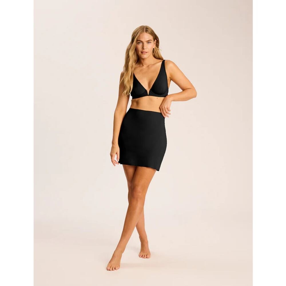 Commando Control Shapewear Black Half Slip Skirt Size S/M